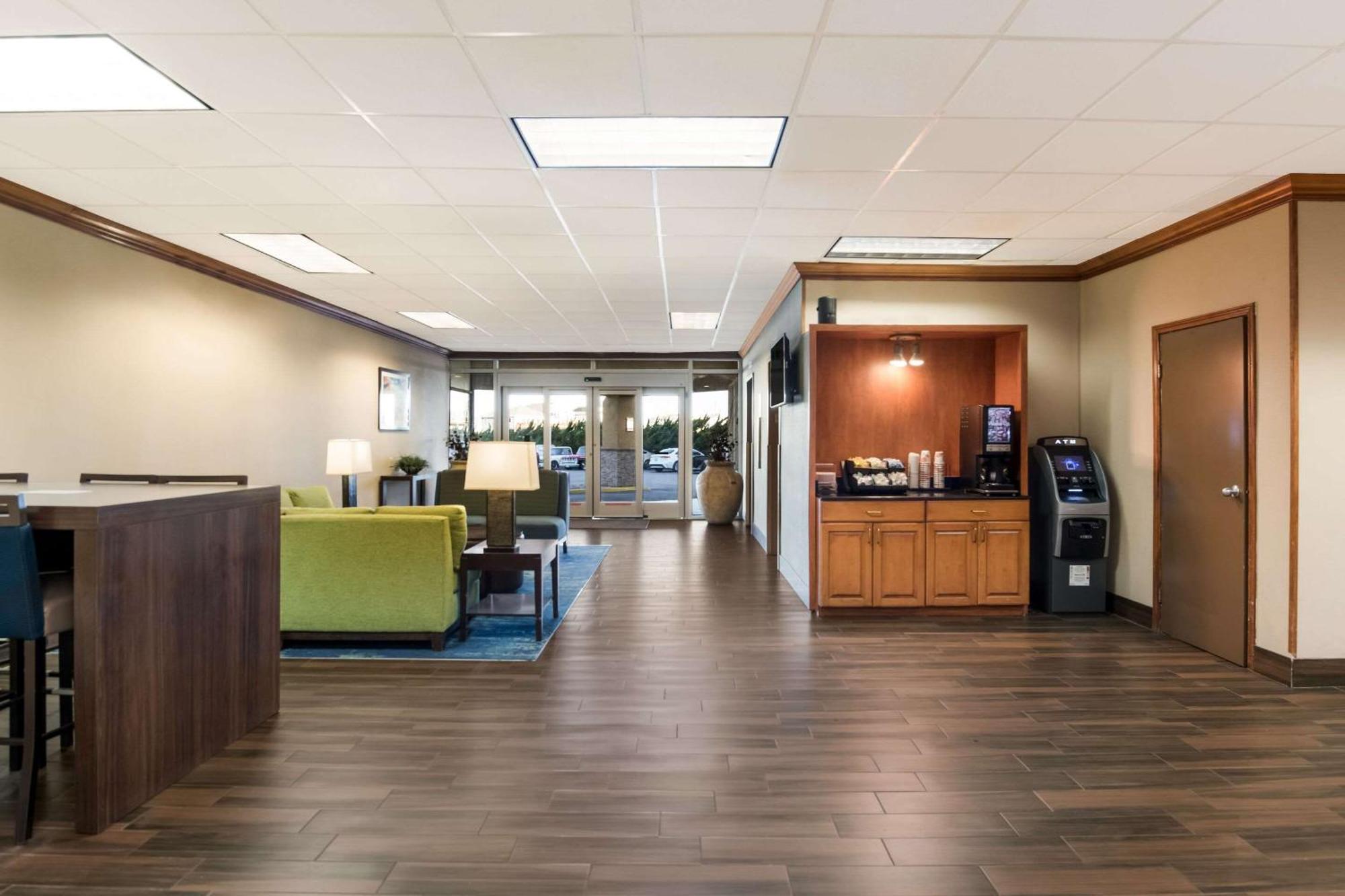 Comfort Inn South Oceanfront Nags Head Ngoại thất bức ảnh