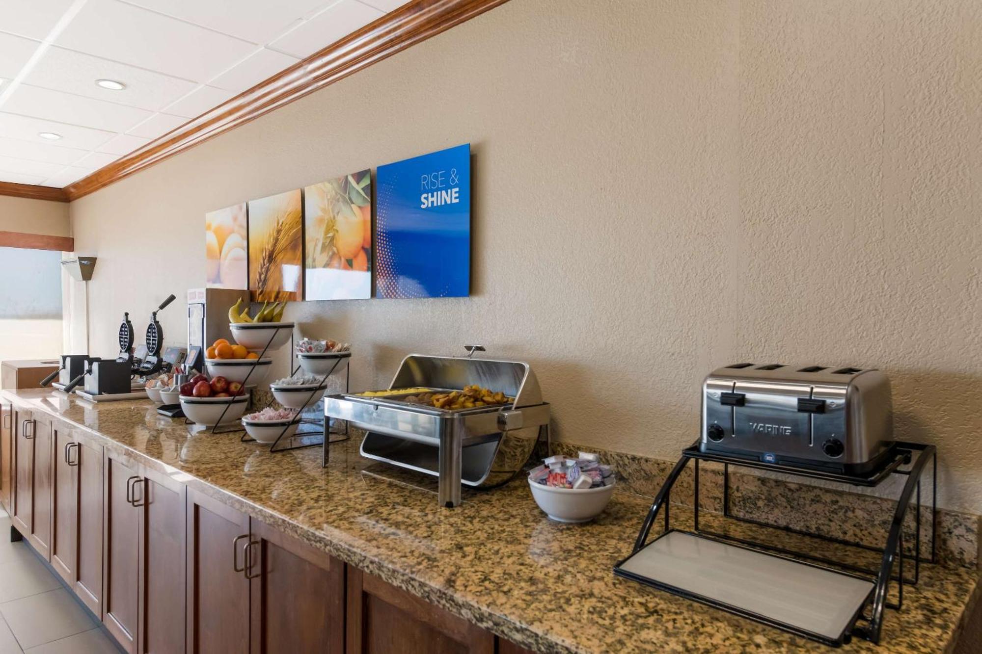 Comfort Inn South Oceanfront Nags Head Ngoại thất bức ảnh